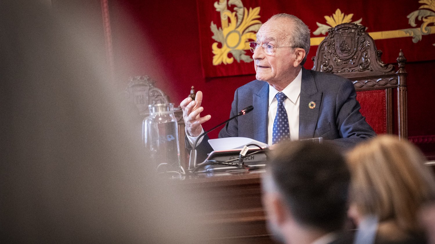 El Ayuntamiento de Málaga designa por sorteo a las personas que formarán las mesas para las elecciones andaluzas