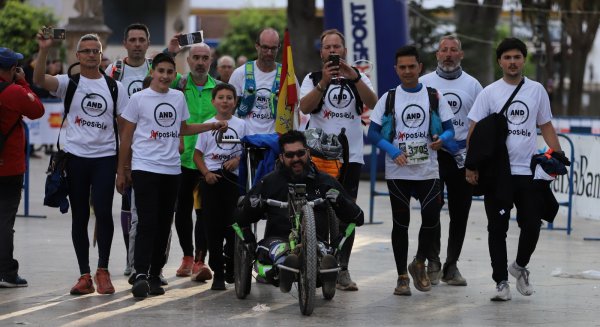 Alejandro Navarro completa los cuatro retos de La Legión en solo 11 meses con un 92% de discapacidad 