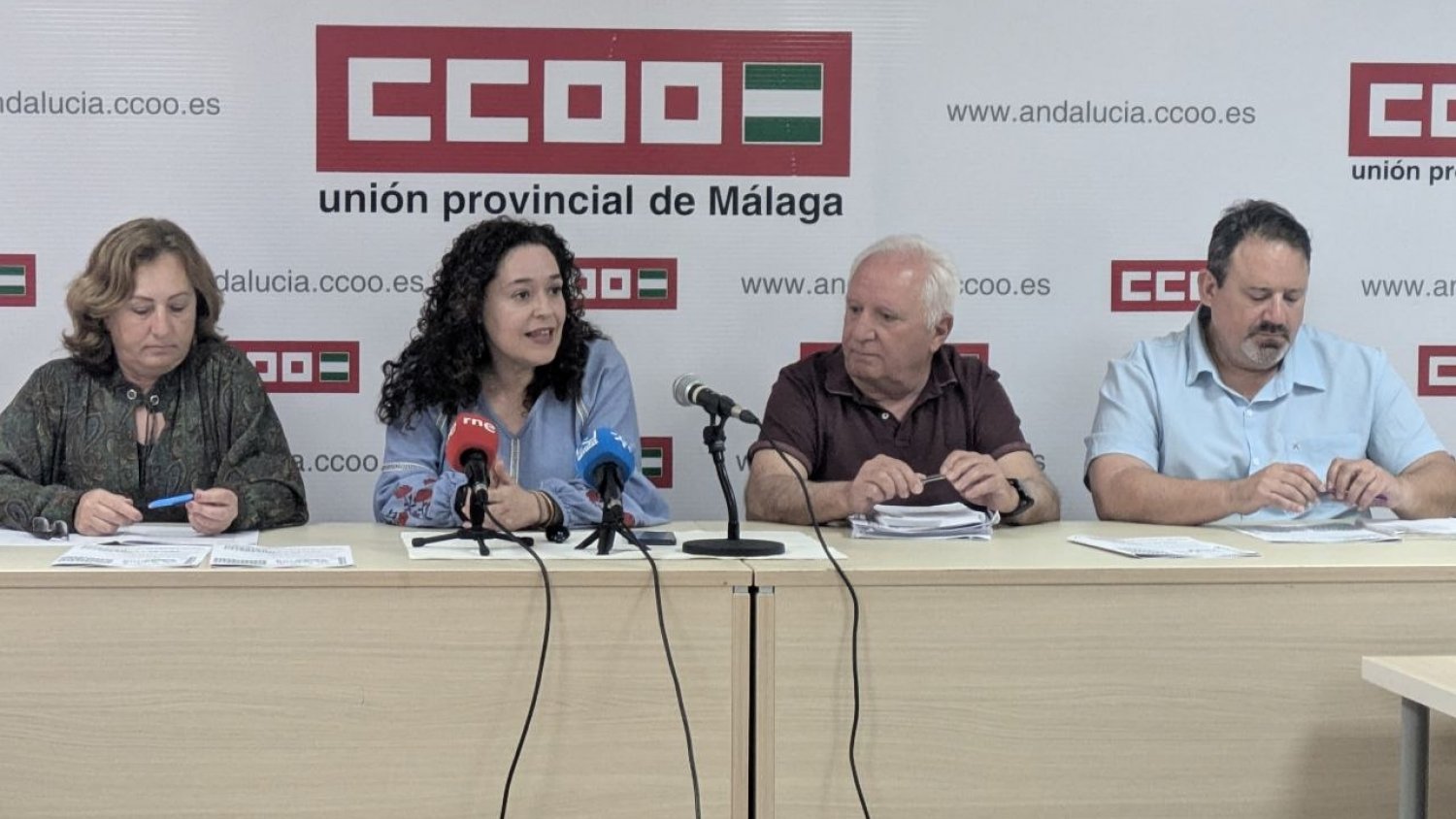 Por Andalucía y CCOO denuncian el colapso de la dependencia y exigen a la Junta más personal para frenar la lista de espera