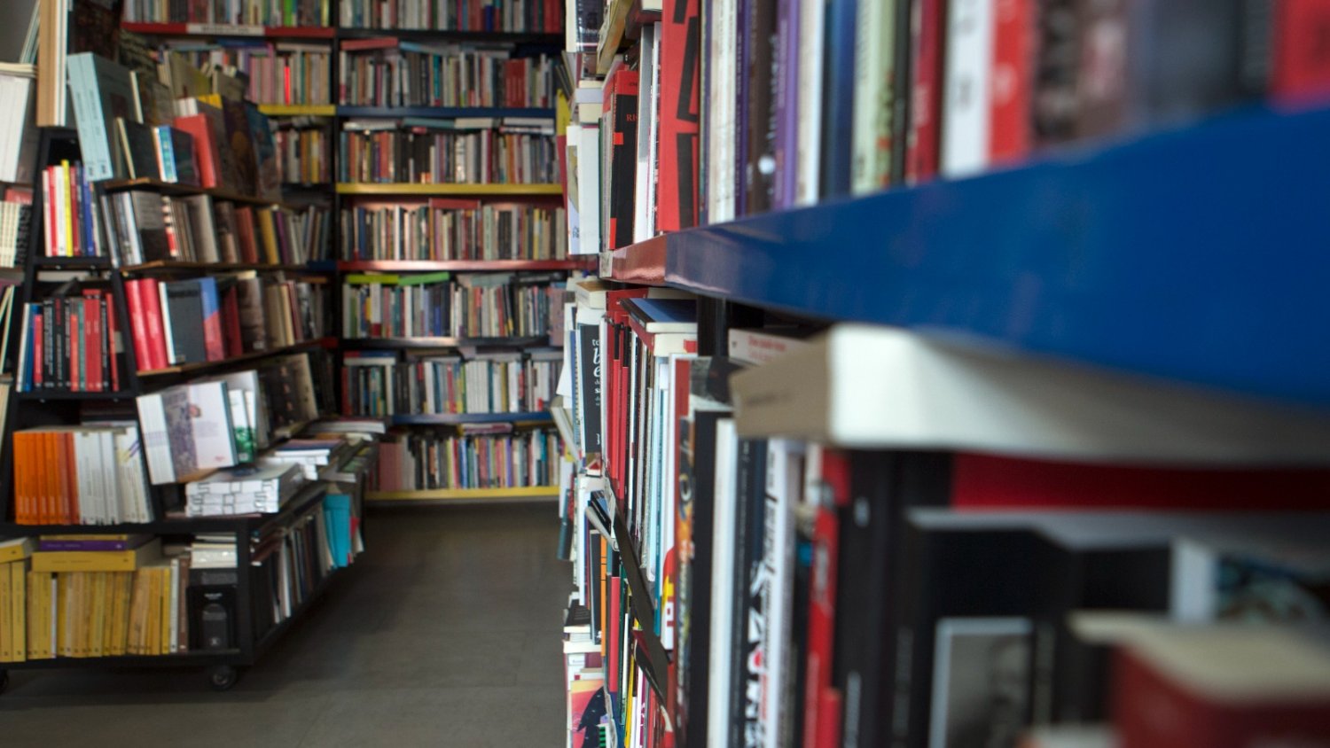 Andalucía se consolida como la tercera potencia editorial de España con más de 14.300 libros publicados en 2025