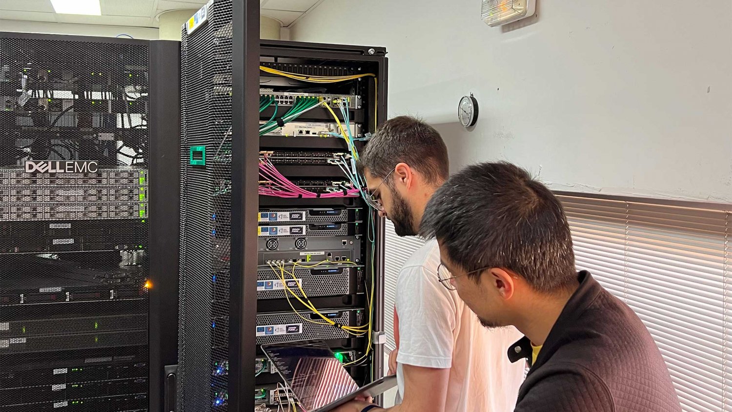 Vodafone dota a la Universidad de Málaga de una red 6G-5G para liderar la investigación en telecomunicaciones