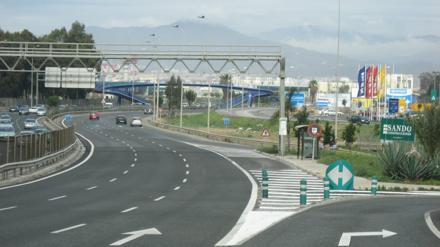 El Ayuntamiento de Málaga inicia este domingo el reasfaltado nocturno de la MA-21 hacia Torremolinos