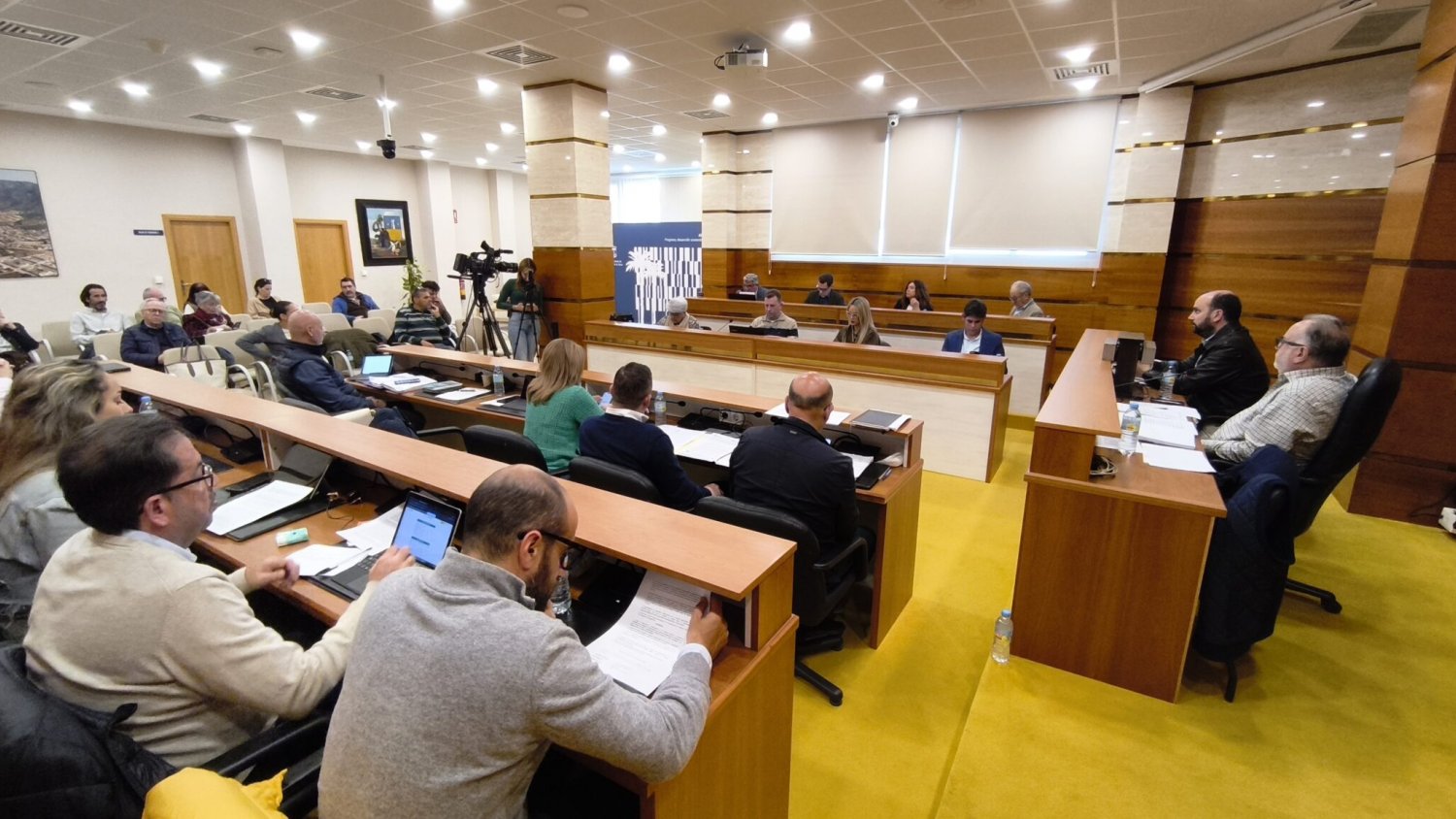 El PP de Alhaurín de la Torre evita exigir a la Junta el nuevo centro de salud y las mejoras en educación