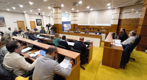 El PP de Alhaurín de la Torre evita exigir a la Junta el nuevo centro de salud y las mejoras en educación