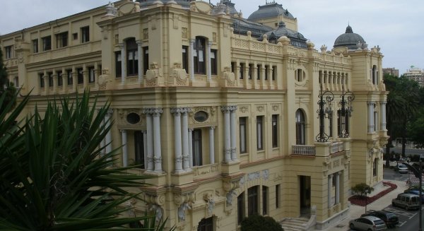 El Ayuntamiento de Málaga aprueba 18,5 millones de euros para la prórroga del mantenimiento de las zonas verdes de la ciudad