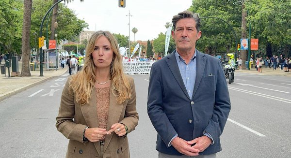 Yolanda Gómez apoya la huelga de médicos en Málaga y critica el deterioro de la sanidad pública andaluza