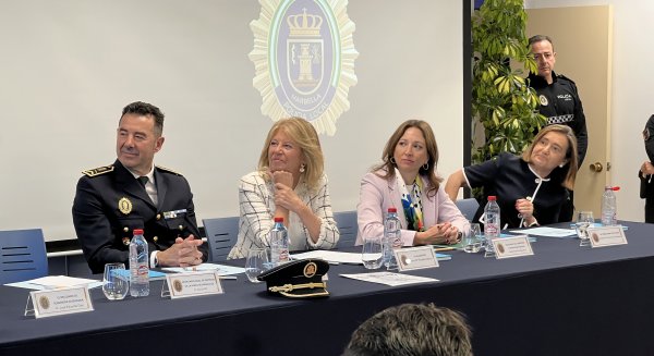 Patricia Navarro destaca en Málaga la formación de la Policía Local para afrontar los nuevos retos de seguridad ciudadana