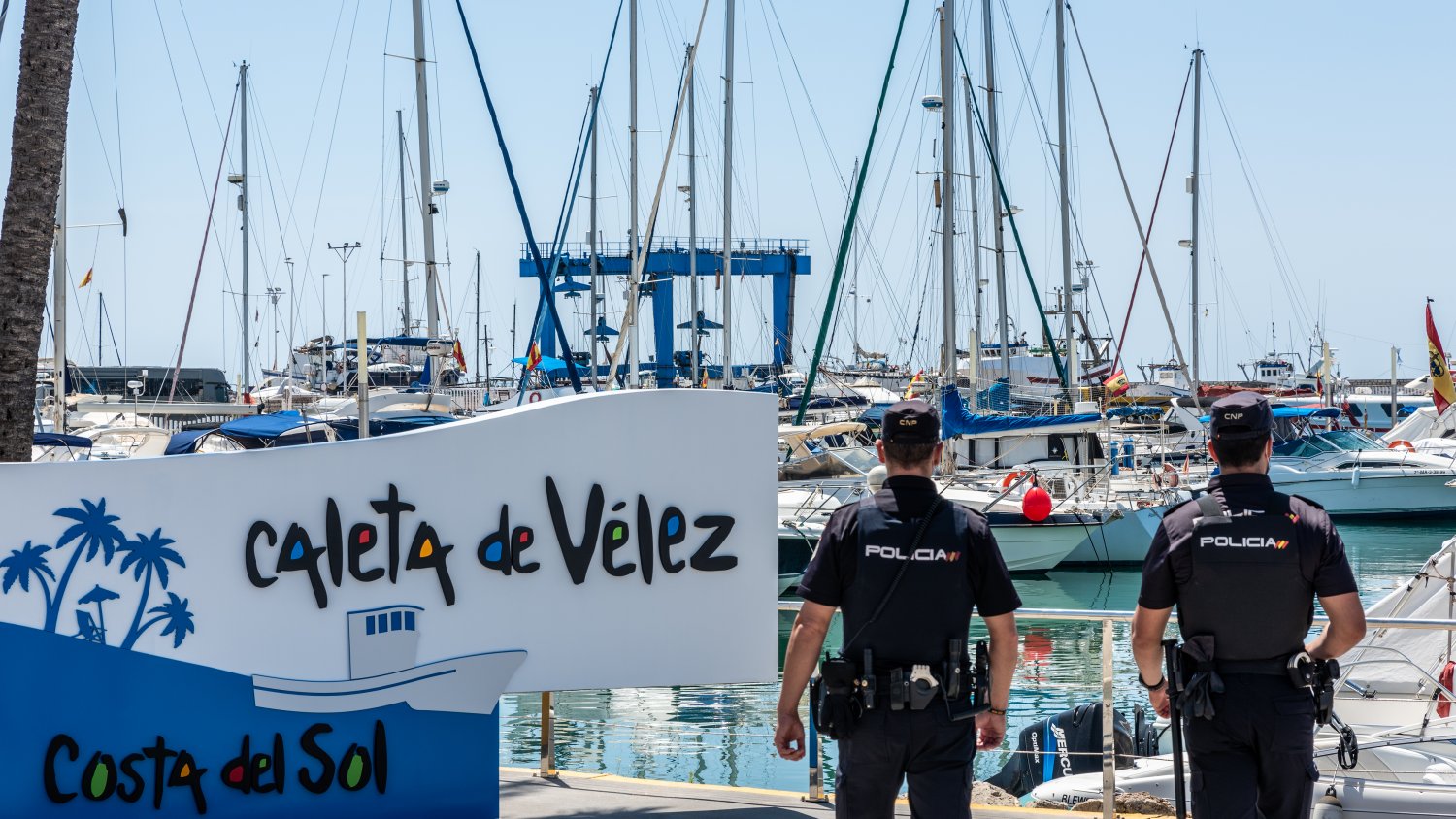 La Policía Nacional detiene en Vélez-Málaga a una mujer de más de 70 años acusada de traficar con drogas