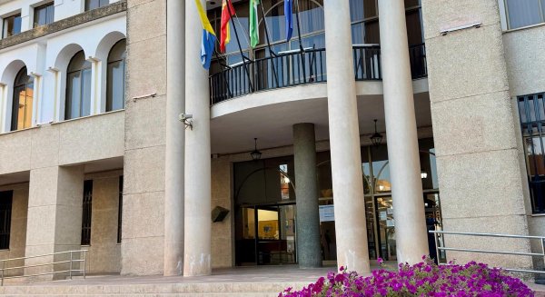 Rincón de la Victoria publica un nuevo bando sobre la limpieza y el mantenimiento de parcelas 
