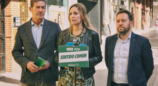 VOX denuncia la 'presión fiscal y la burocracia' que dificultan la actividad de los jóvenes empresarios en Málaga