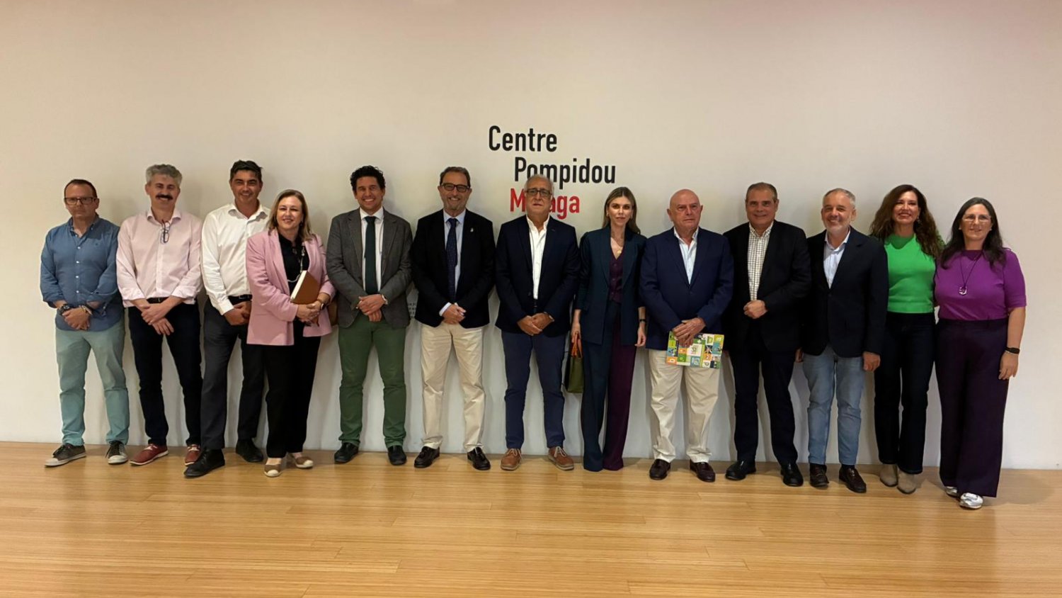 El Hospital Regional de Málaga estudia el modelo farmacéutico español en el ciclo Talks HRUM