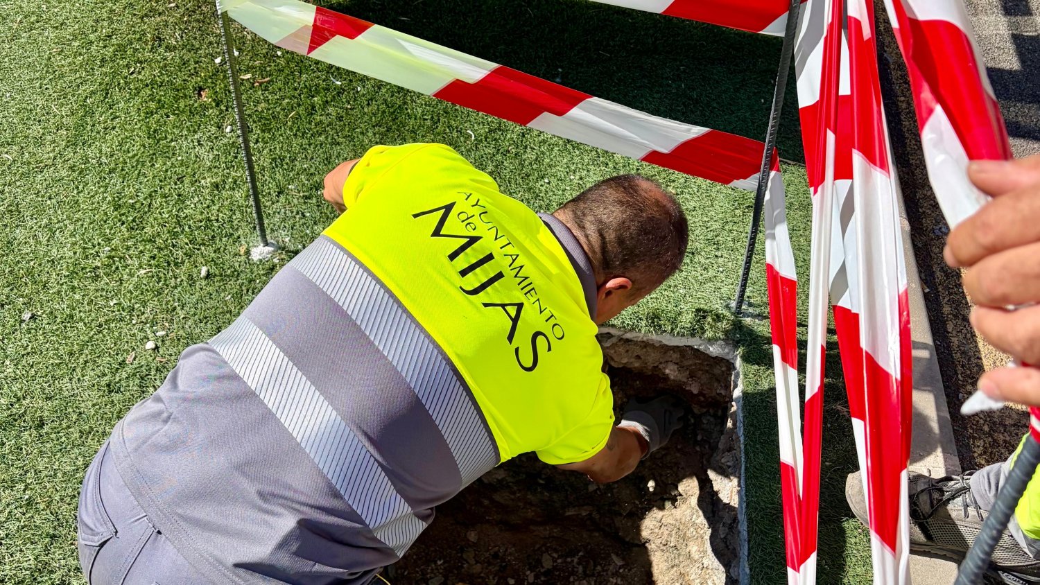 El Ayuntamiento de Mijas colocará nuevos paneles informativos en las paradas de autobús metropolitano 