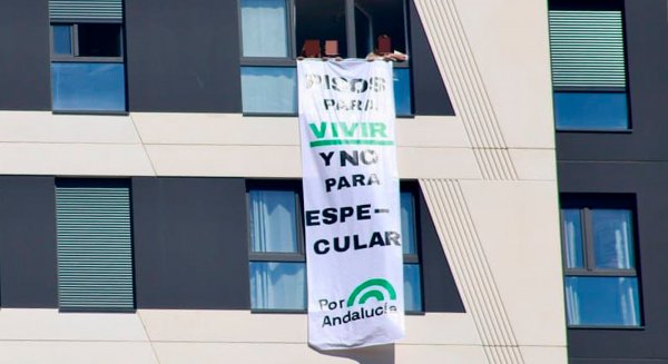 Por Andalucía exhibe la impunidad de las VUT irregulares tras alquilar una vivienda en las Torres de Martiricos
