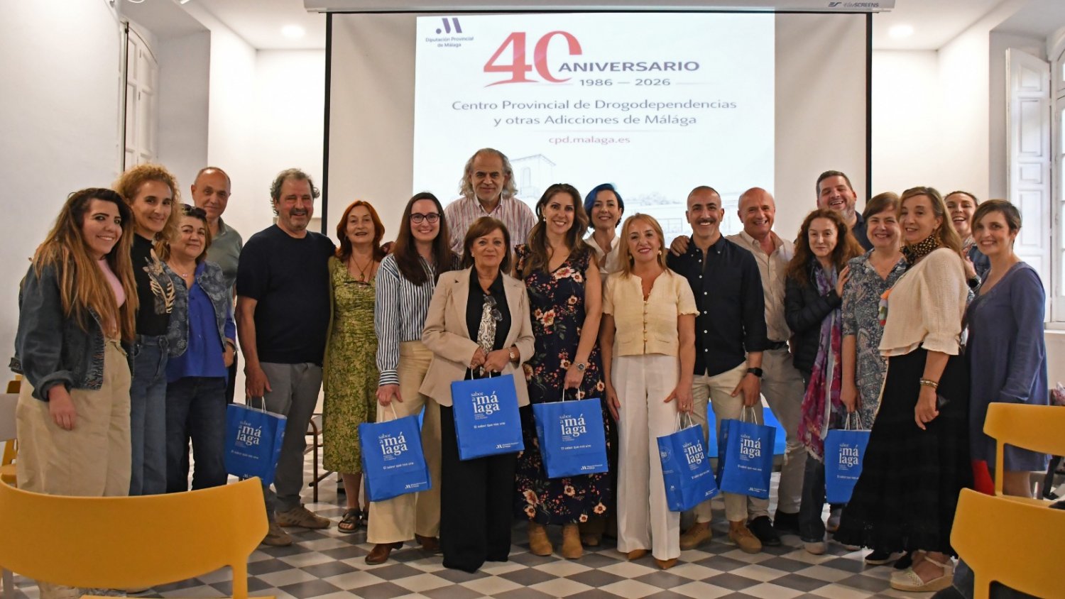 El centro de salud Portada Alta aborda la prevención de adicciones en una mesa debate
