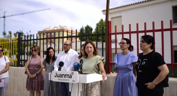 Navarro destaca la oferta de más de 1.000 nuevas plazas de FP en la provincia para el próximo curso