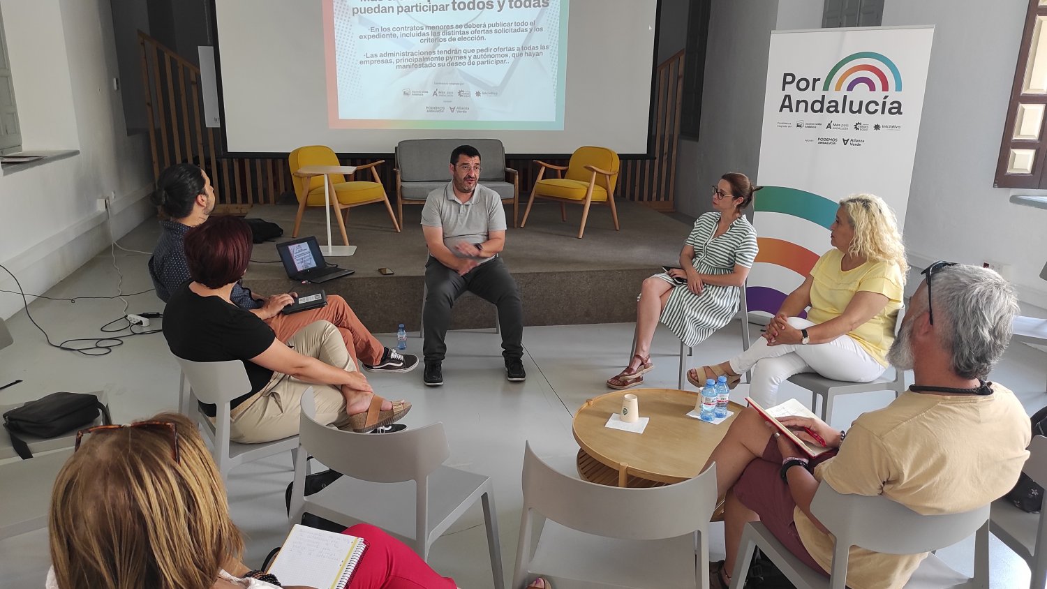 Por Andalucía elabora una ley de contratación pública para “asegurar empleo de calidad”