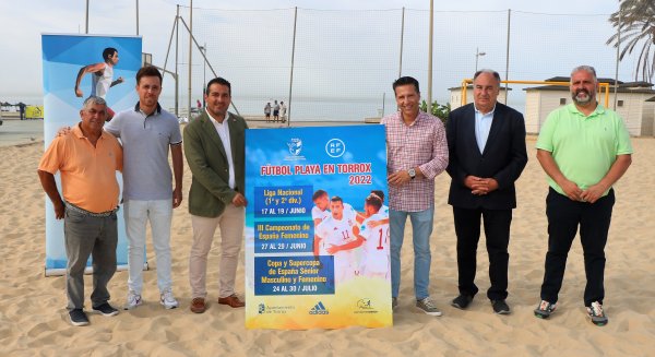 Torrox ofrece sus instalaciones para albergar las competiciones nacionales de fútbol playa