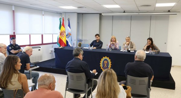 Marbella avanza con los empresarios de La Ermita en la revisión de las normas urbanísticas