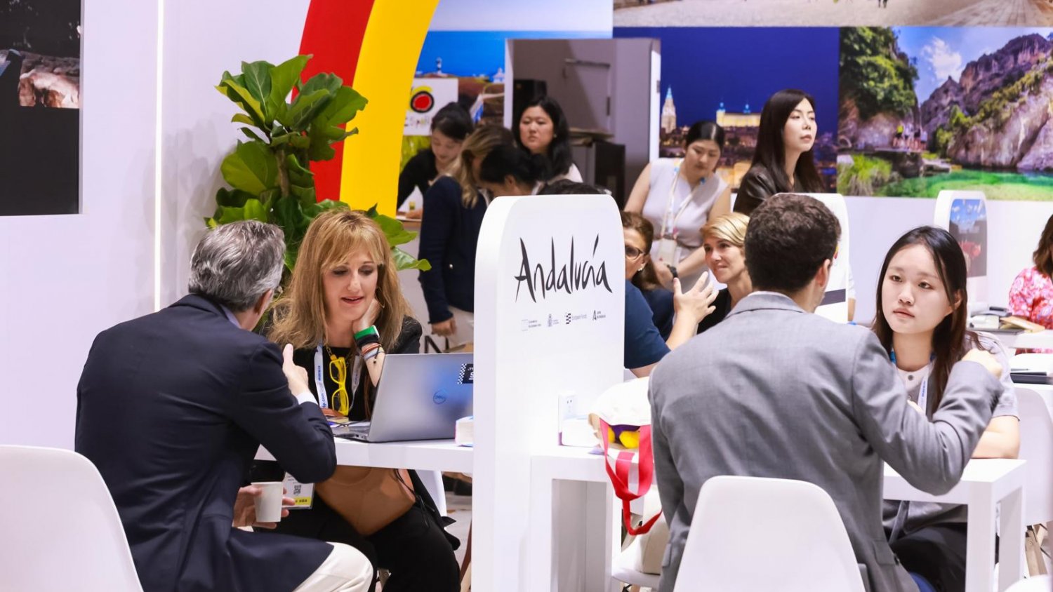 La Junta impulsa contactos entre empresas andaluzas y agencias chinas en Pekín y Shanghái