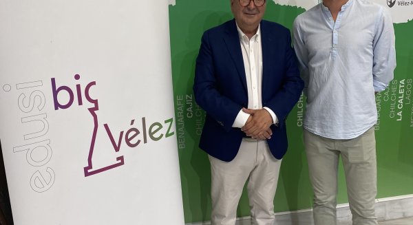 Vélez-Málaga presenta una app de demanda y oferta de empleo para favorecer la ocupación local