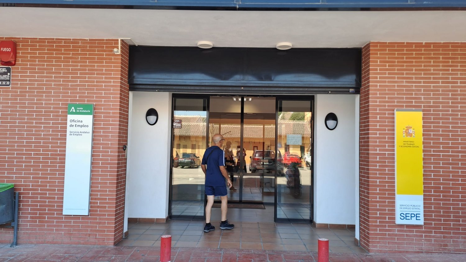 Málaga crea 10.000 empleos en mayo y el paro baja en 2.208 personas, hasta los 102.207