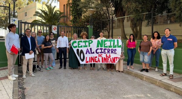 La lentitud administrativa de la Junta provoca la masificación del CEIP Neill, una situación que podría haberse evitado