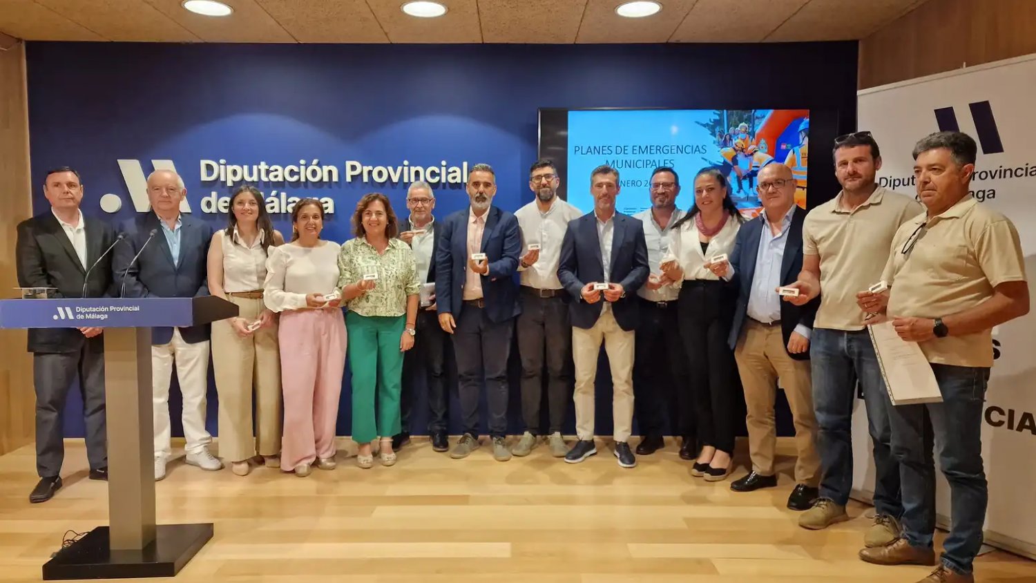 La Diputación facilita planes de Protección Civil a 12 municipios para prevenir y actuar ante emergencias