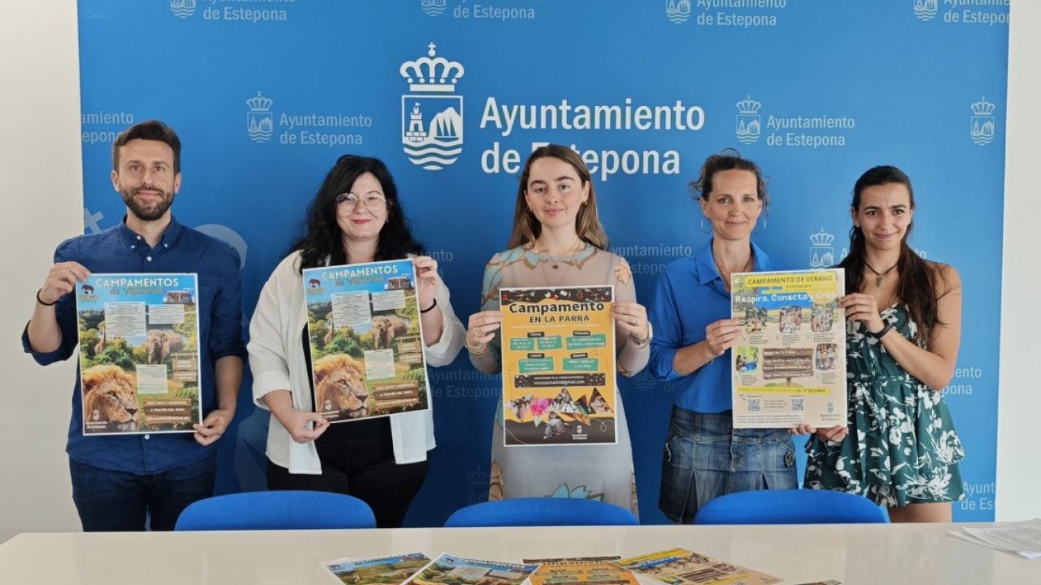 El Ayuntamiento de Estepona presenta los nuevos campamentos de verano para menores 