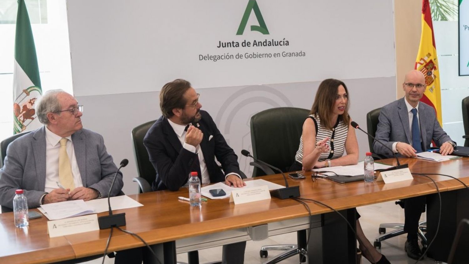 Las primeras concesiones de autobús renovadas de Andalucía entran en servicio en este mes