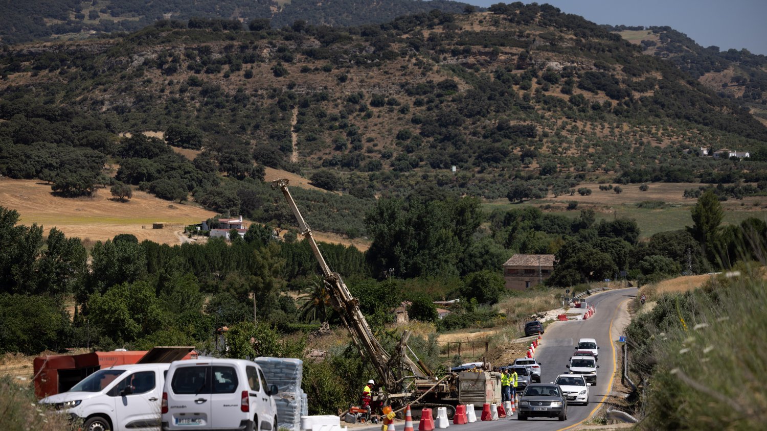 La Diputación invierte 3,1 millones de euros en solucionar la carretera entre Ronda y municipios del Valle del Guadiaro