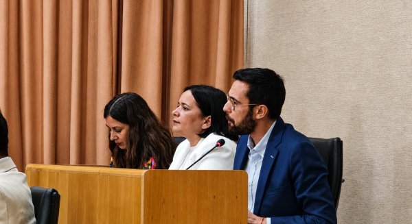 El PSOE de Vélez-Málaga denuncia un presupuesto con “más impuestos, despilfarro y caos económico”