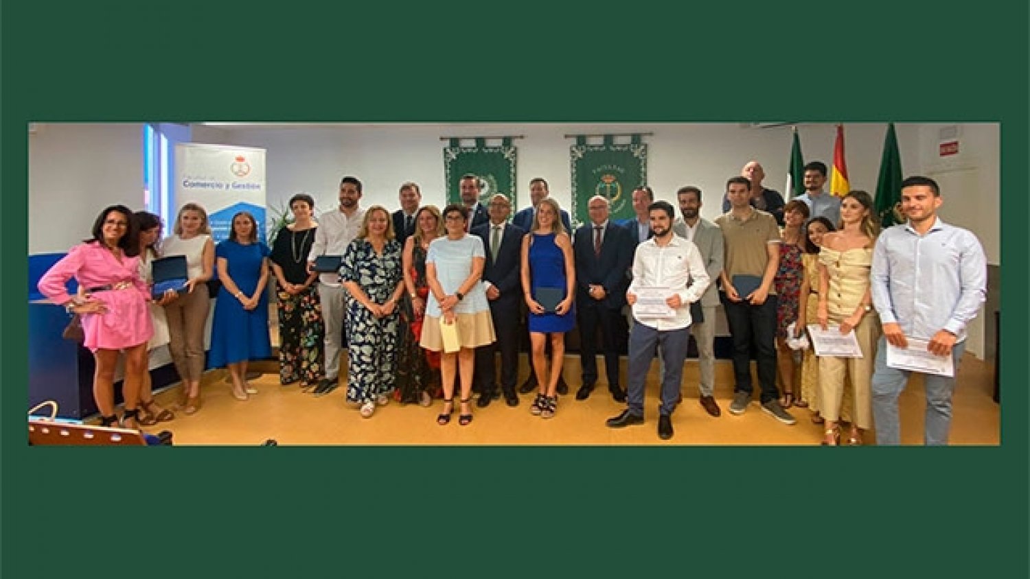 UMA.- La Facultad de Comercio entrega sus premios, honores y distinciones