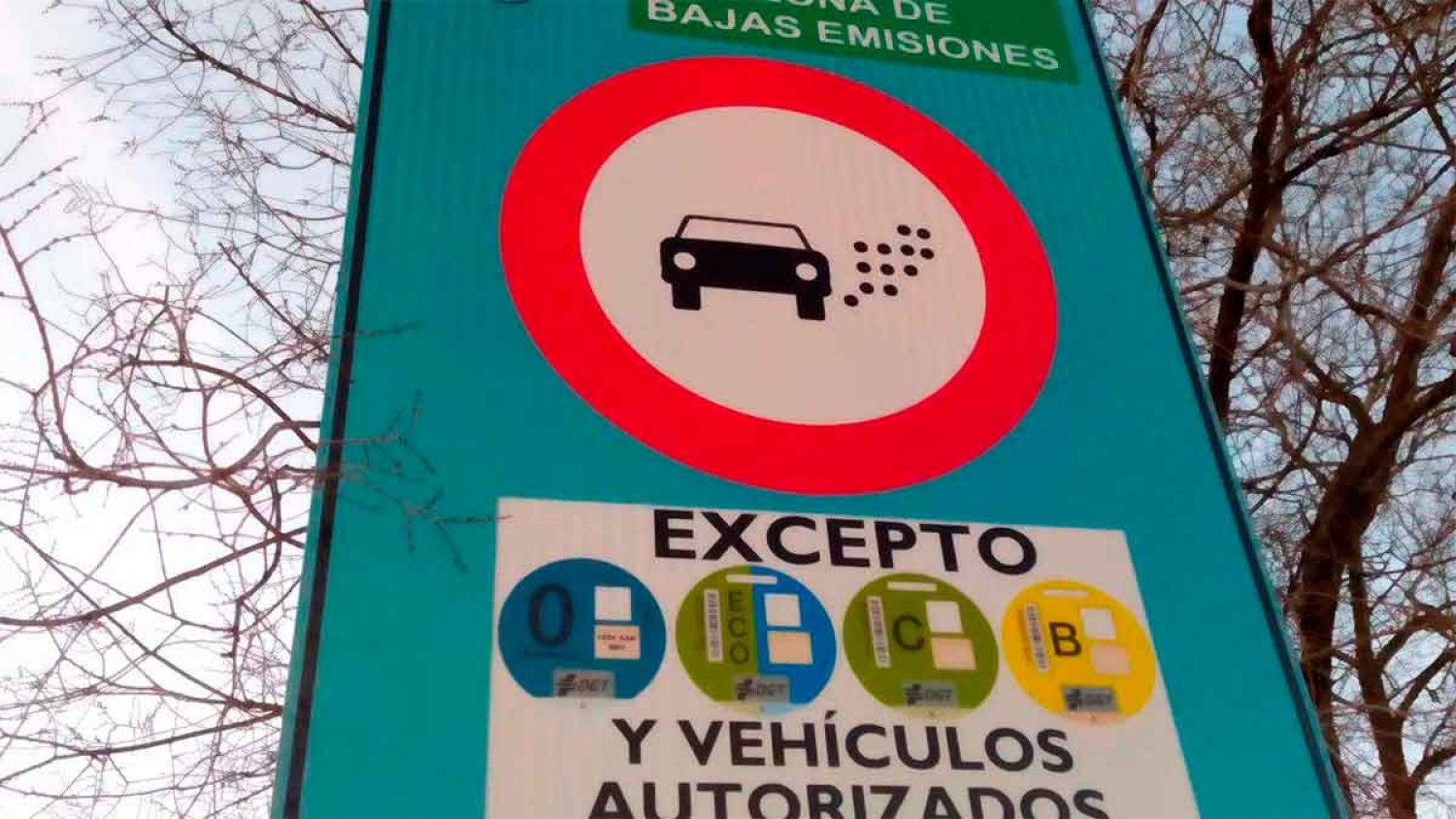 El TSJA anula parte de la Zona de Bajas Emisiones de Málaga por “discriminar” a conductores de fuera 