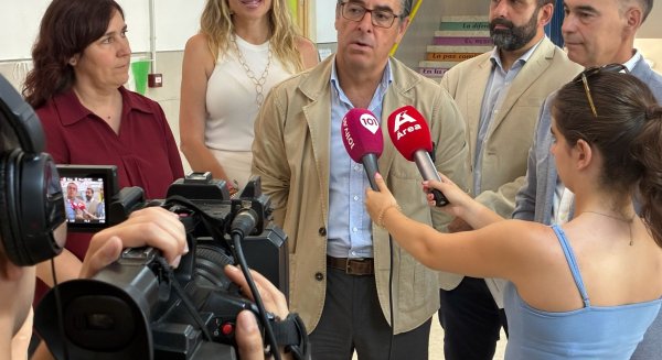 Educación invierte 348.400 euros para mejorar el confort térmico en los centros de Benalmádena