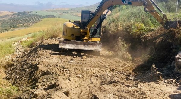 Comienzan las obras de mejora en la vía pecuaria RondaOlvera 