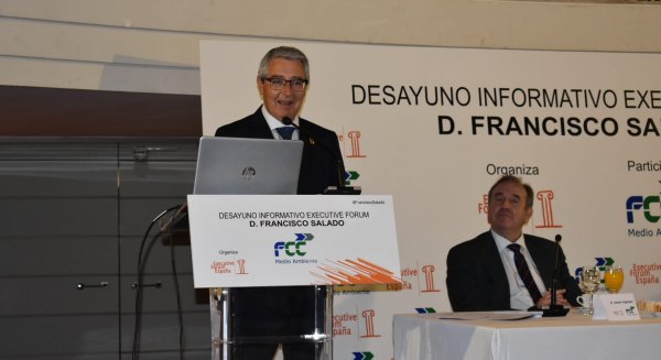 Salado advierte de una década decisiva y sitúa en 15.000 millones la inversión para afrontar los retos de Málaga