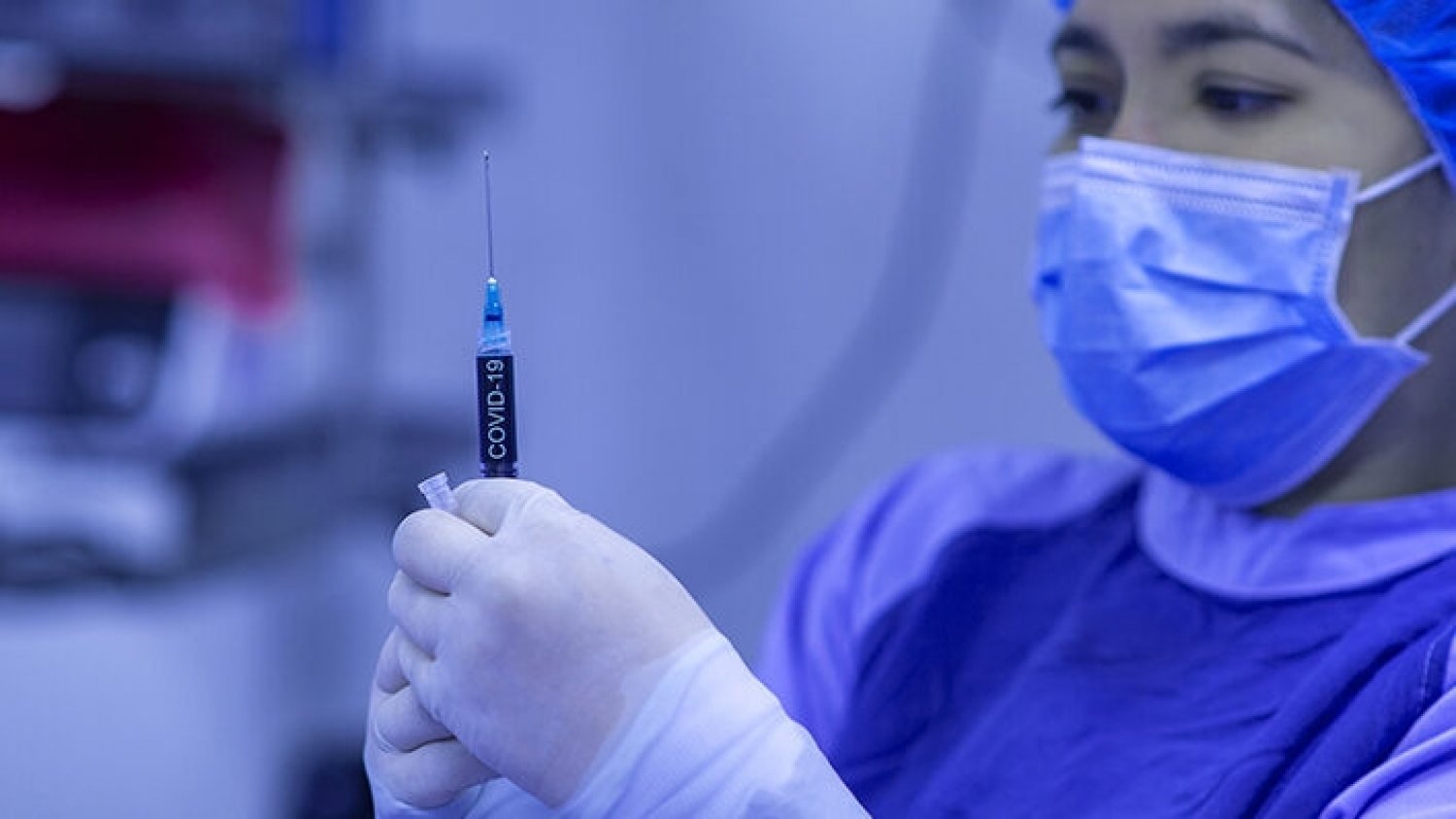 Málaga notifica 793 positivos en una jornada con cinco fallecidos por covid-19