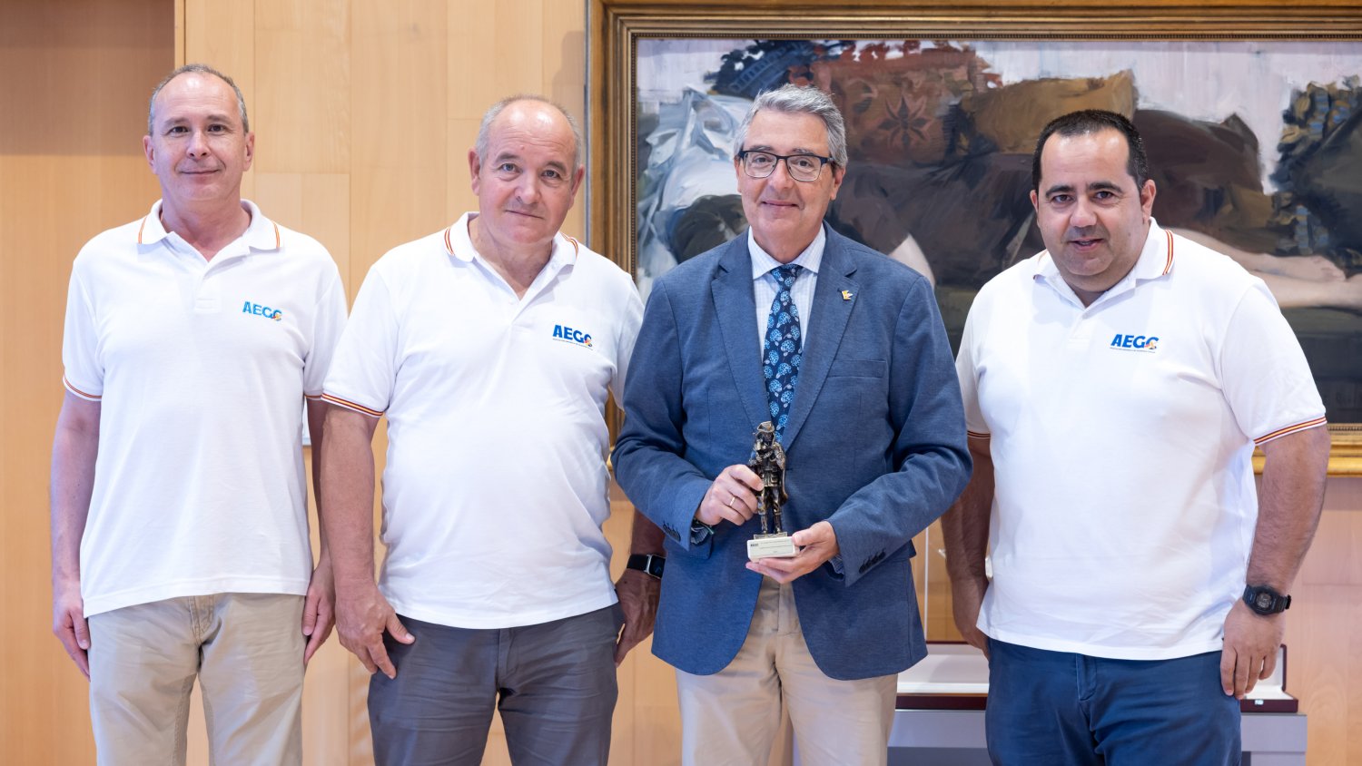 Salado se suma a la petición para declarar el litoral andaluz 'zona de especial singularidad'