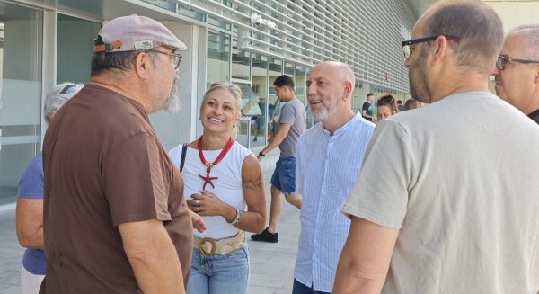 Ernesto Alba denuncia en Marbella el “modelo Bonilla” que deja a médicos sin poder pagar el alquiler