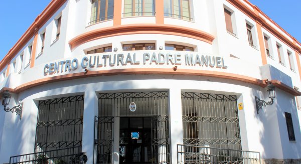 La Biblioteca Municipal del Centro Cultural Padre Manuel cierra con lleno absoluto el ciclo de cuentacuentos