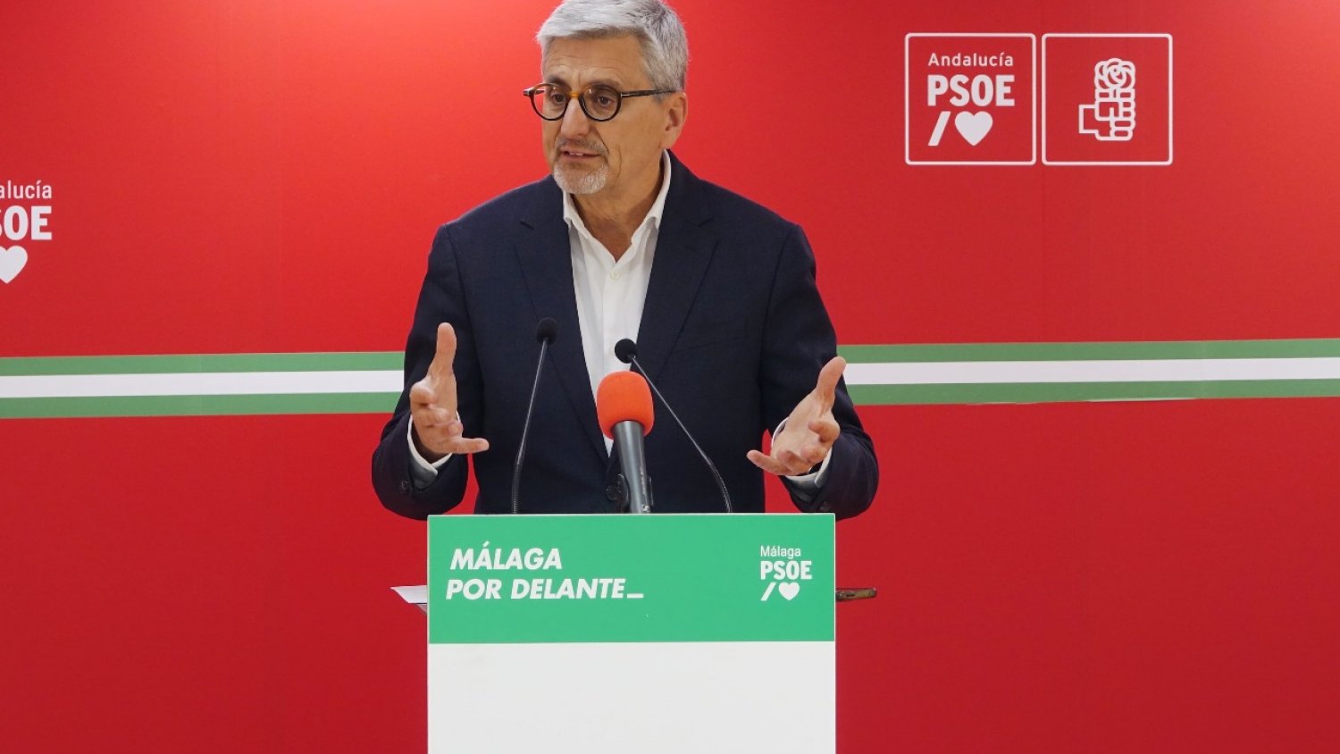 El PSOE pide a PP y Vox que Málaga no sea la gran olvidada en la negociación del Gobierno andaluz