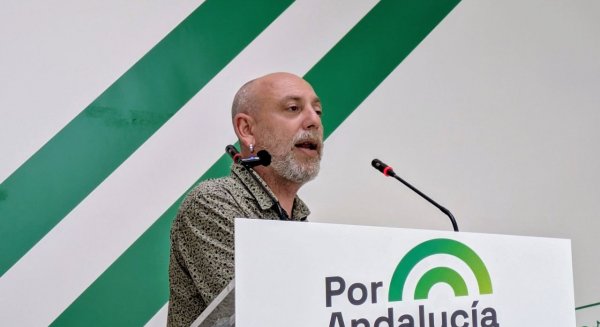Ernesto Alba critica que Moreno actúa “como el perro del hortelano” al bloquear el Plan Estatal de Vivienda
