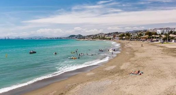 Bajan las temperaturas en Málaga tras la ola de calor, aunque el terral afectará a la capital