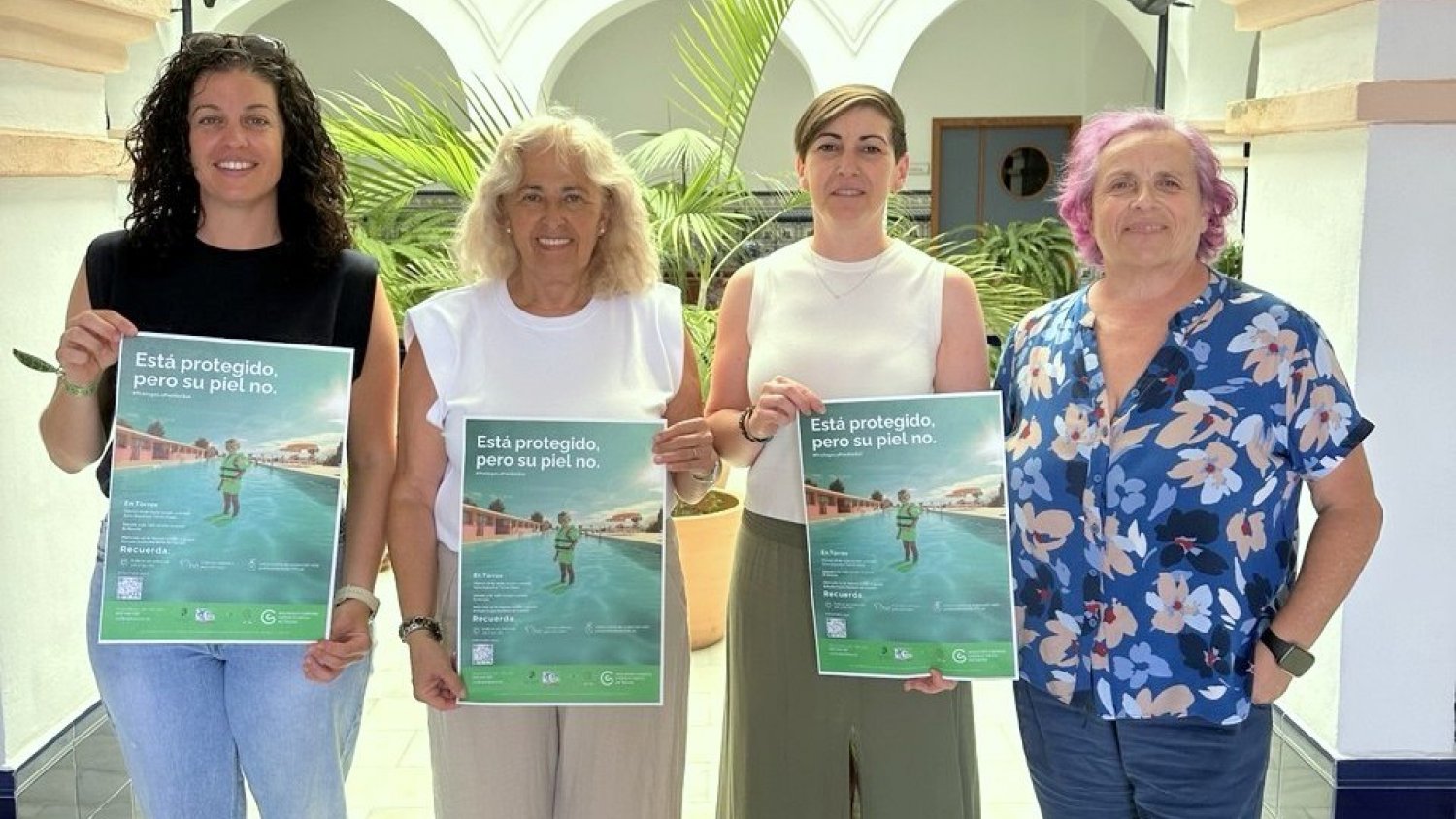 Ayuntamiento de Torrox y AECC promueven una campaña preventiva sobre los riesgos de la exposición solar