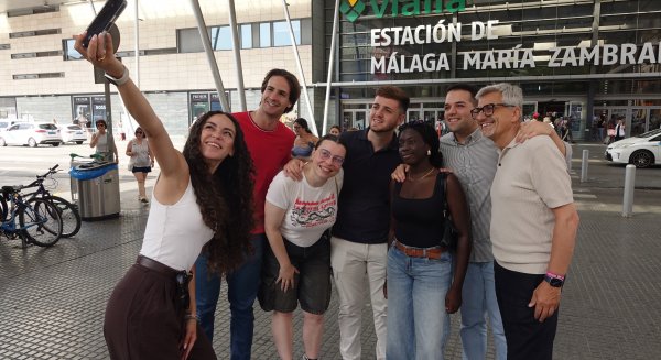 El PSOE subraya que 260.000 jóvenes malagueños se podrán beneficiar del programa Verano Joven 