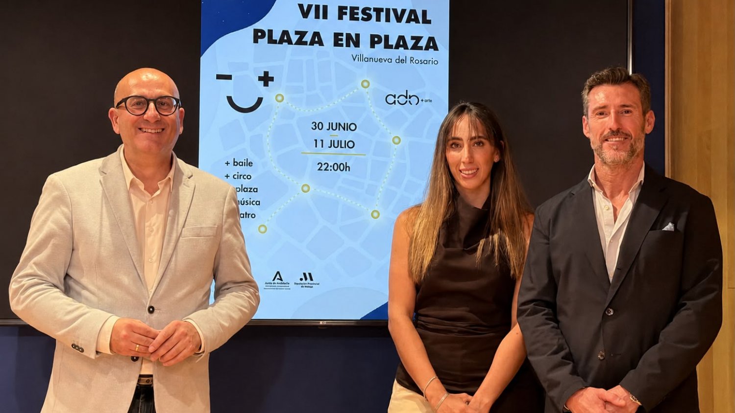 La Diputación impulsa el festival ‘De Plaza en Plaza’ en Villanueva del Rosario para acercar la cultura 