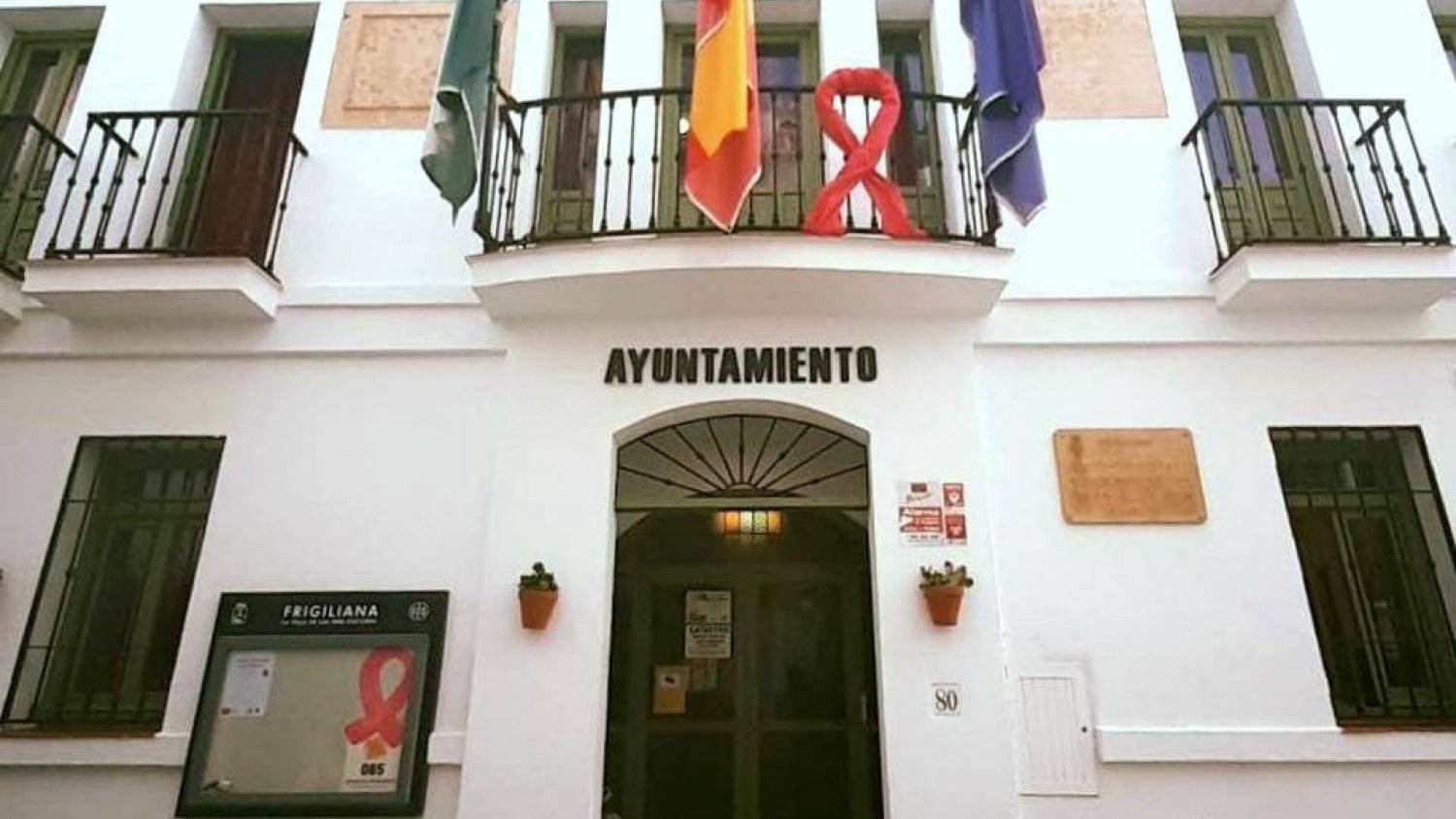 La Justicia investiga al alcalde de Frigiliana y a su equipo por siete presuntos delitos