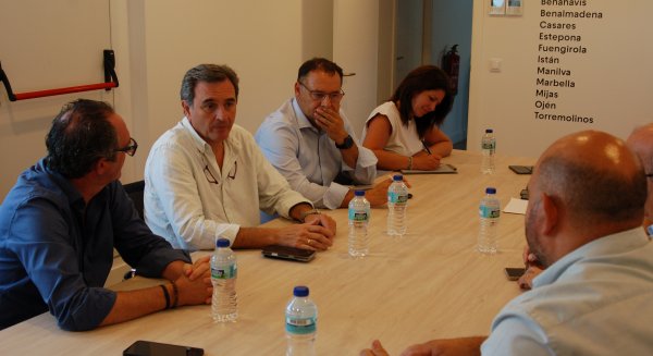 Félix Romero reafirma el “compromiso de la Mancomunidad” con la gestión de residuos