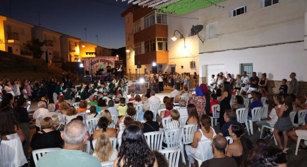 La verbena de la Generación del 27 vuelve a reunir a vecinos y visitantes este sábado en Torrox