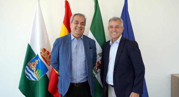 Estepona y el Consulado de Colombia impulsan la colaboración para favorecer la integración cultural de la comunidad 